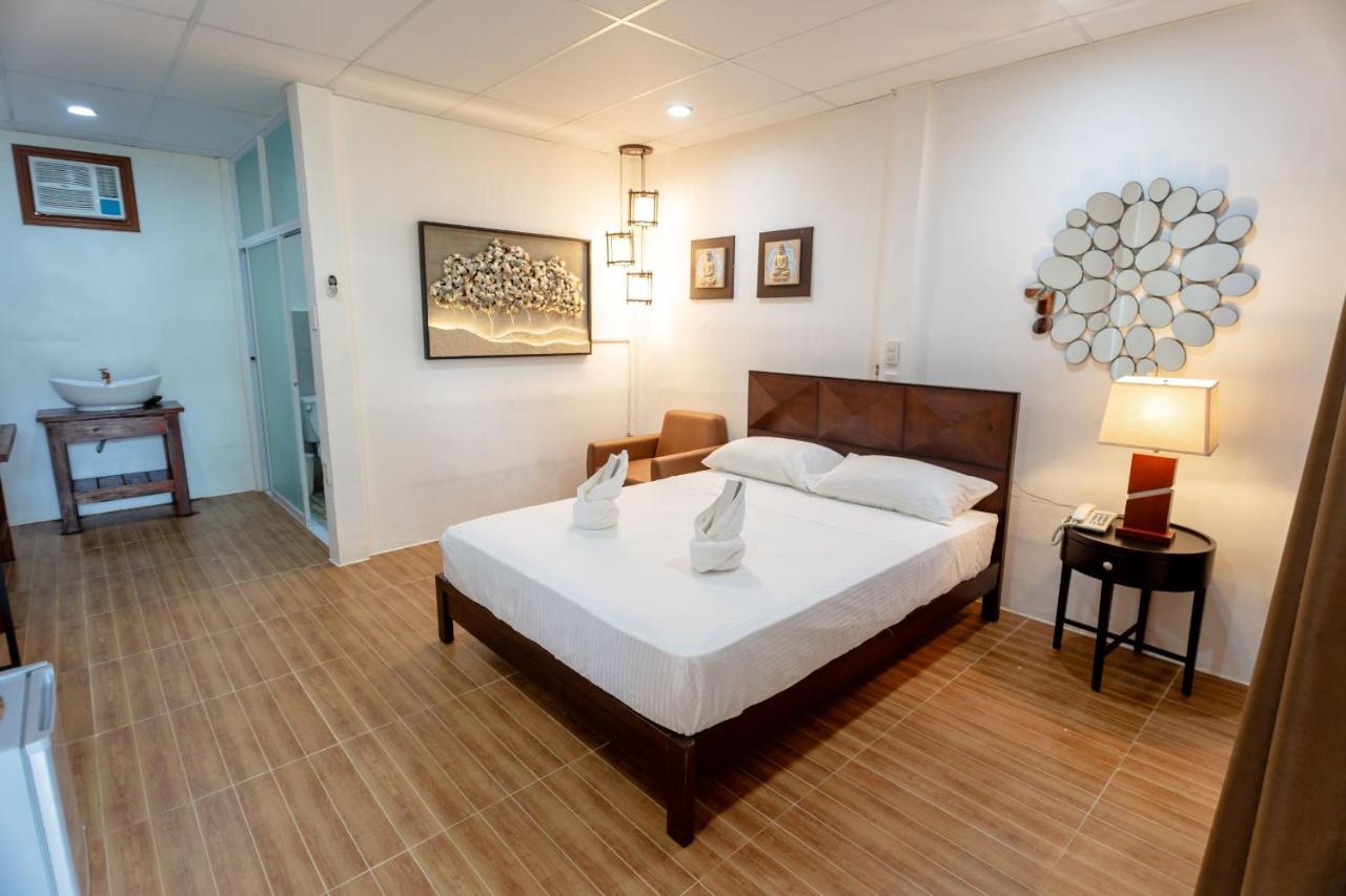 Madison Garden And Residences Panglao Exterior foto
